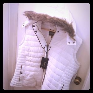 Women's puffer vest